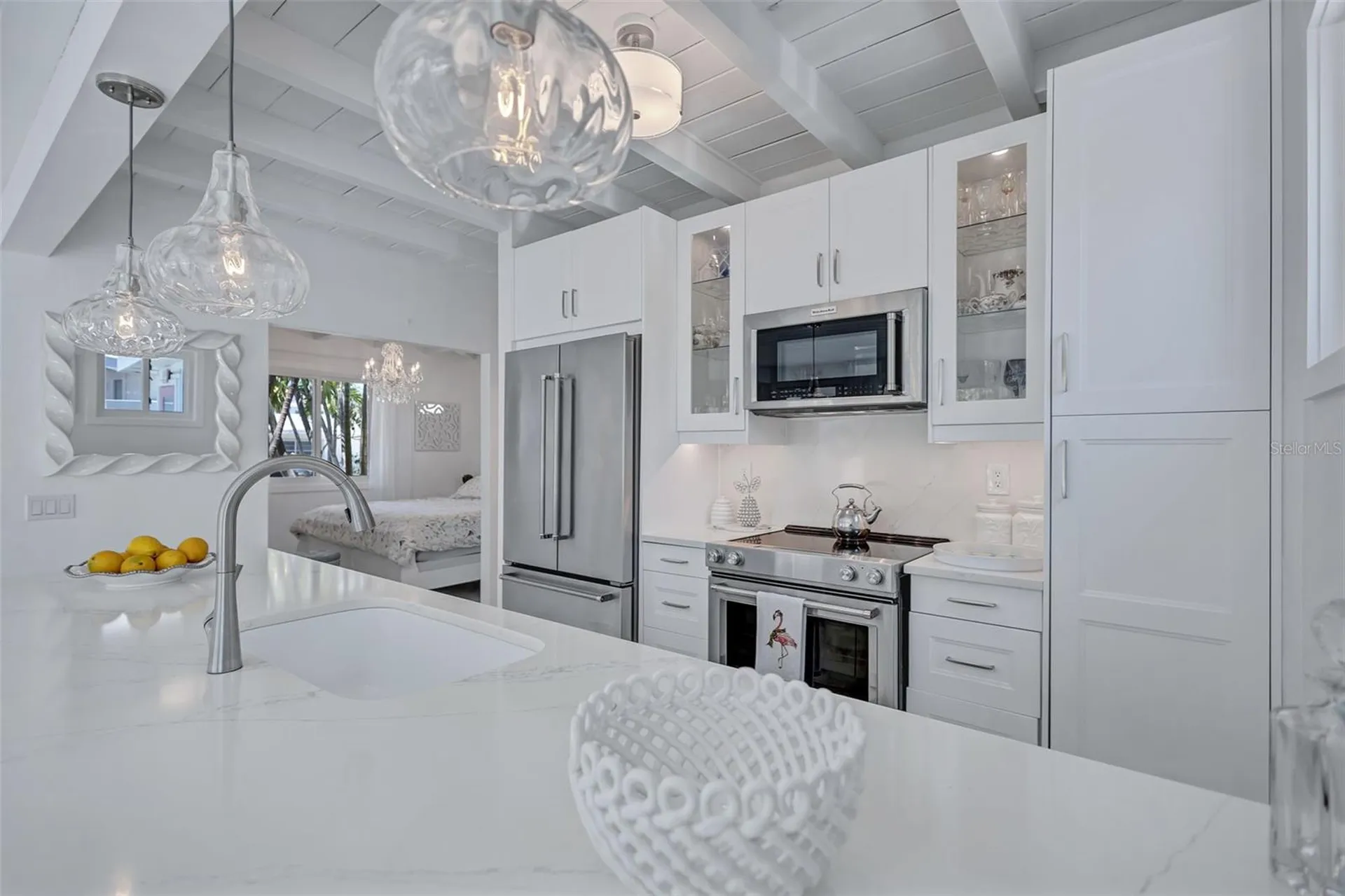 643 Calle Del Otono Sarasota FL 34242
