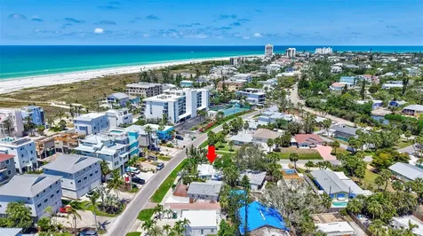 643 Calle Del Otono Sarasota FL 34242