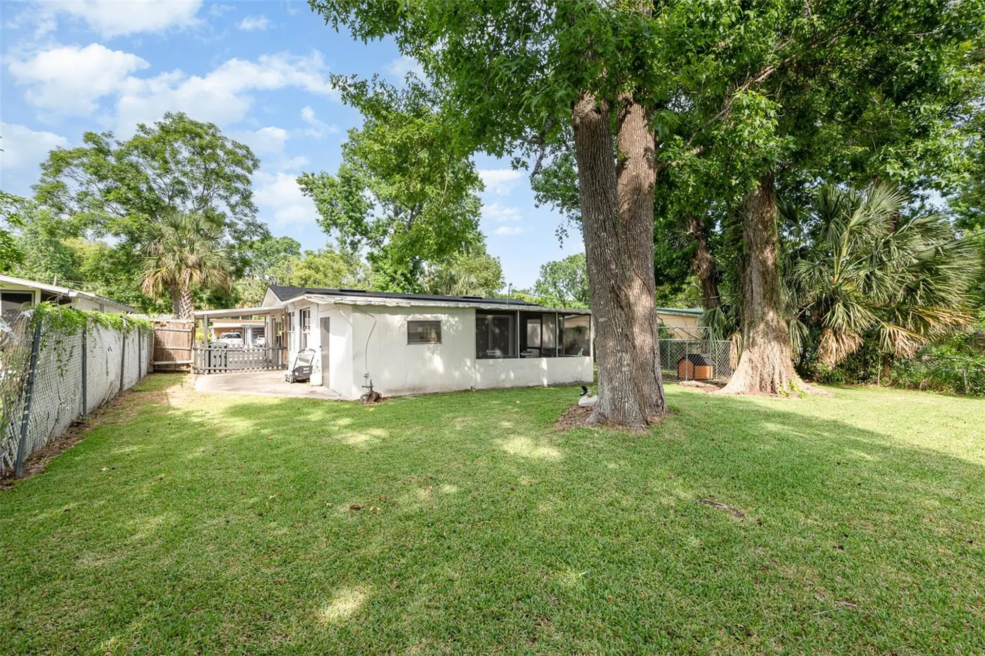 121 Mason Park Drive Daytona Beach FL 32117