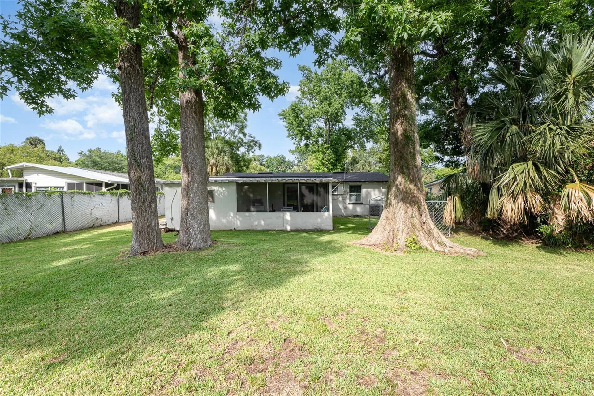 121 Mason Park Drive Daytona Beach FL 32117