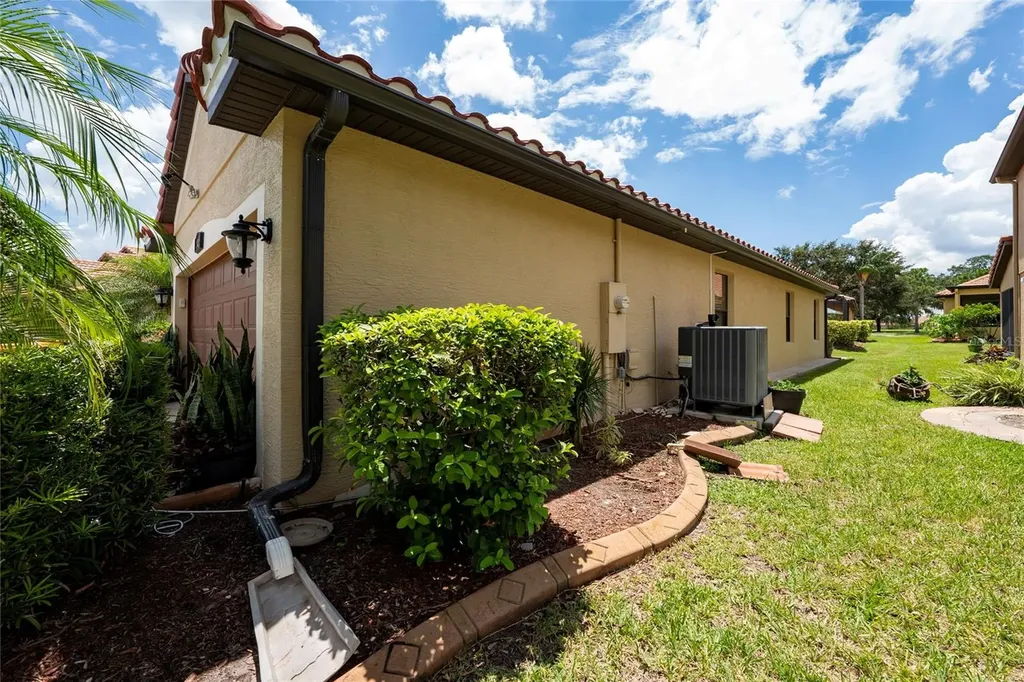 3012 Villa Preciosa Drive Kissimmee FL 34744