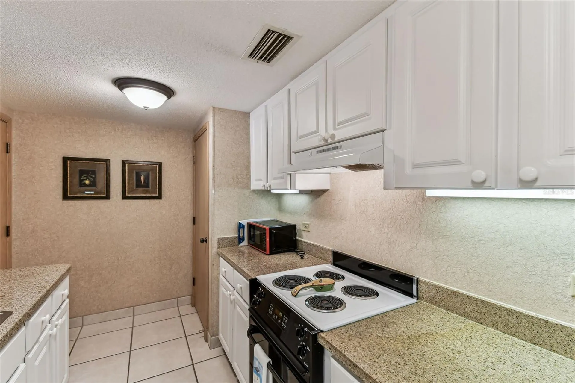 36750 Us 19 N Palm Harbor FL 34684