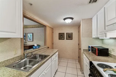 36750 Us 19 N Palm Harbor FL 34684