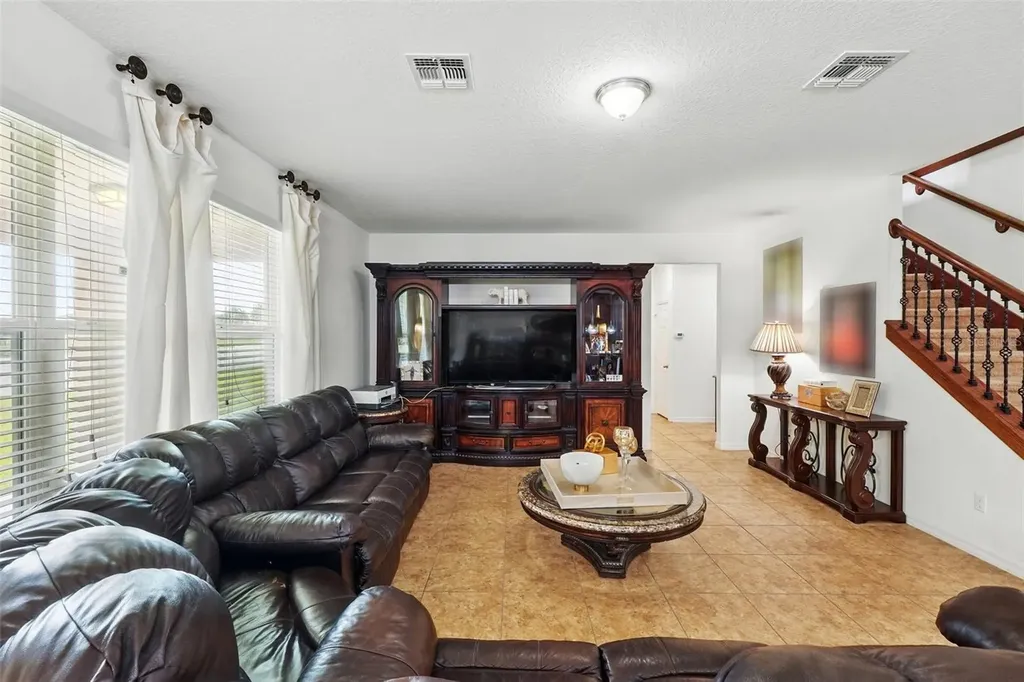 3899 Mount Vernon Way Kissimmee FL 34741