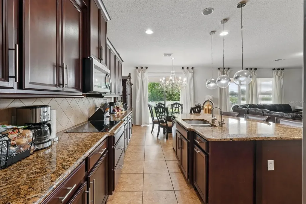 3899 Mount Vernon Way Kissimmee FL 34741