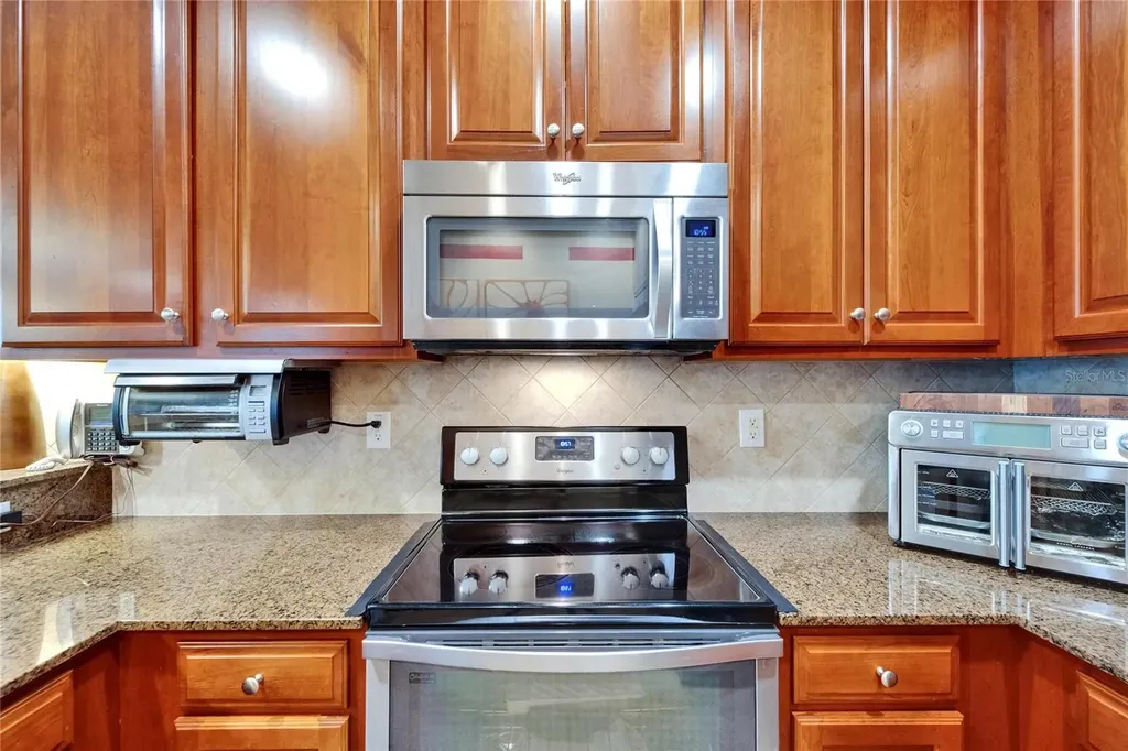 5646 Sunset Falls Drive Apollo Beach FL 33572