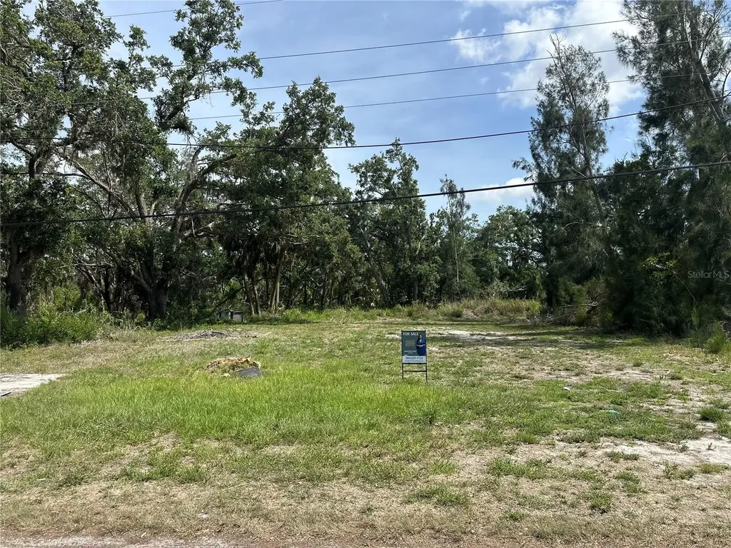 3022 12th Avenue E Bradenton FL 34208