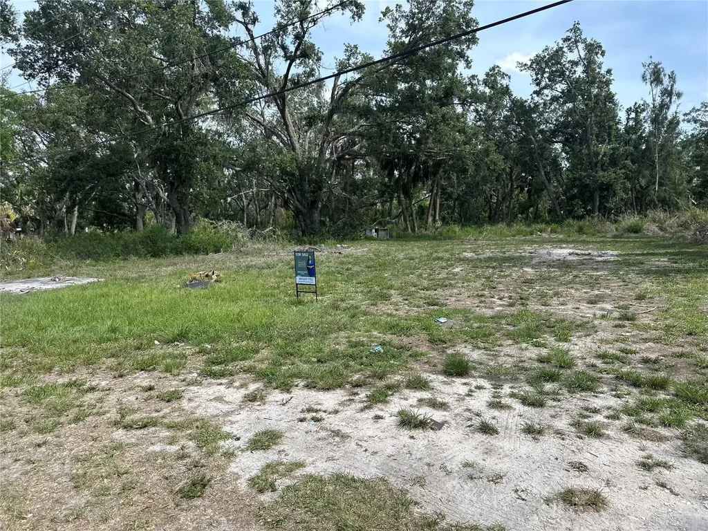 3022 12th Avenue E Bradenton FL 34208