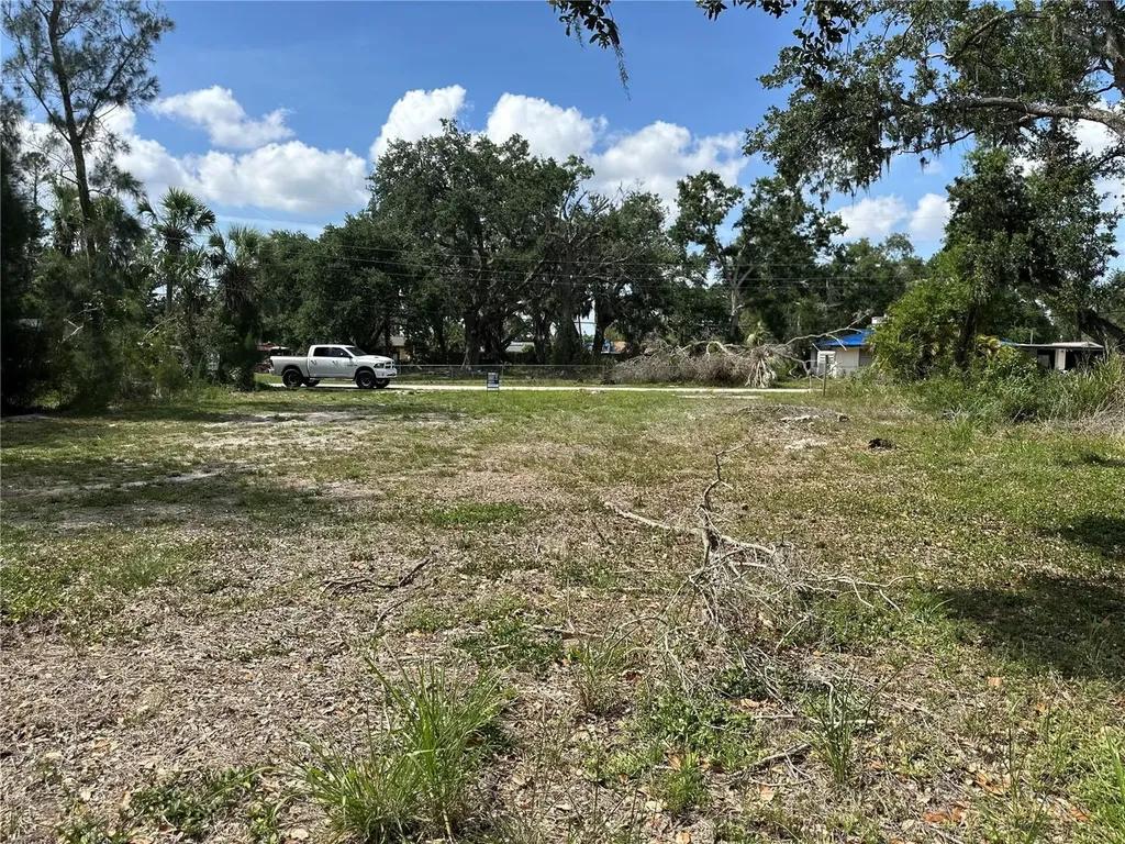 3022 12th Avenue E Bradenton FL 34208