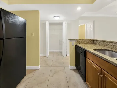 2700 Coconut Bay Lane Sarasota FL 34237