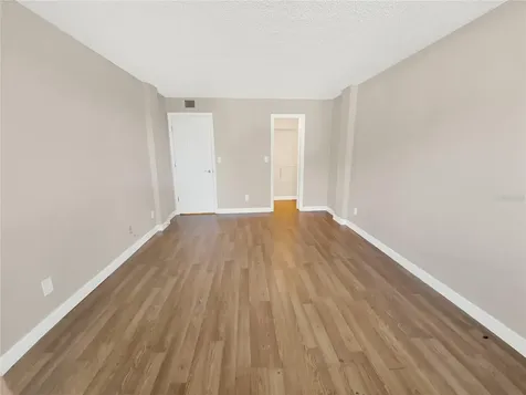 2700 Coconut Bay Lane Sarasota FL 34237
