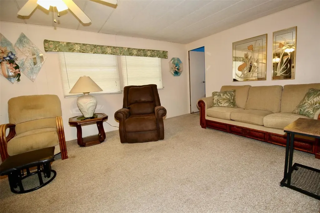82292 2nd Avenue N Pinellas Park FL 33781