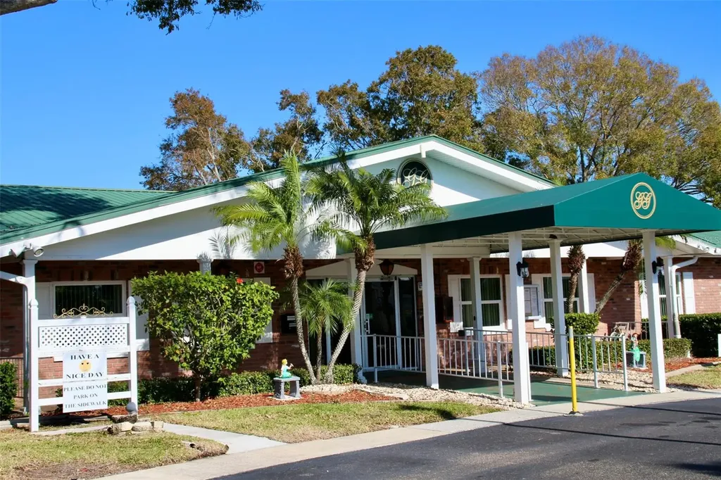 82292 2nd Avenue N Pinellas Park FL 33781