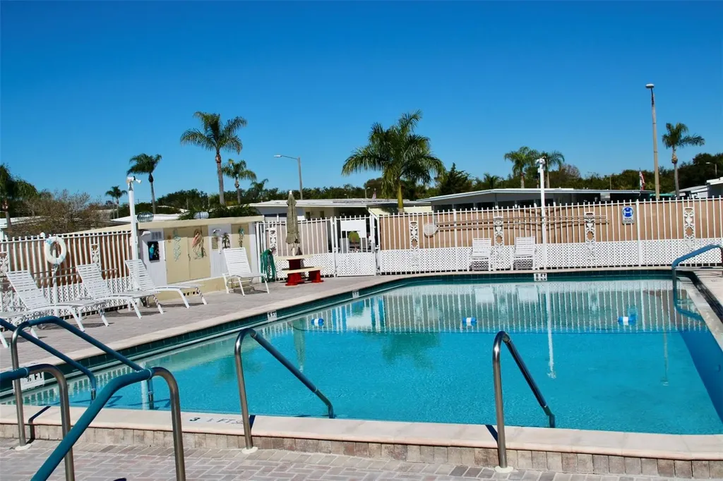 82292 2nd Avenue N Pinellas Park FL 33781