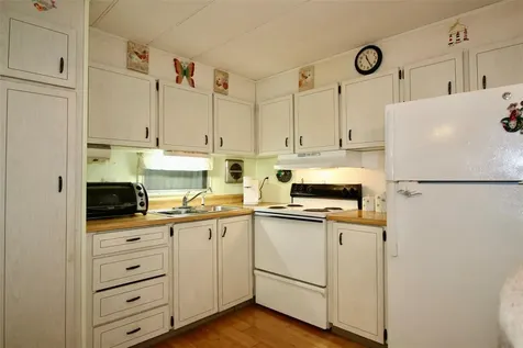 82292 2nd Avenue N Pinellas Park FL 33781