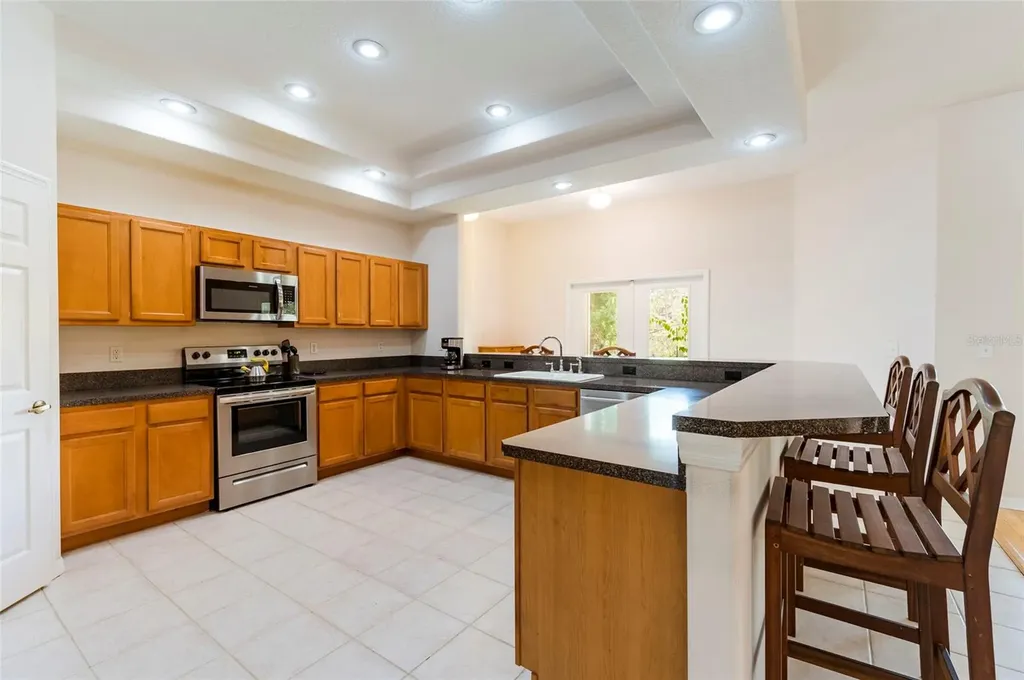 9908 Alafia River Lane Gibsonton FL 33534