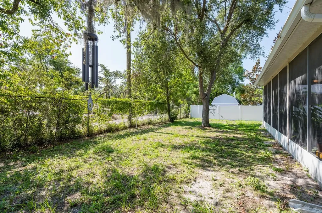 9908 Alafia River Lane Gibsonton FL 33534