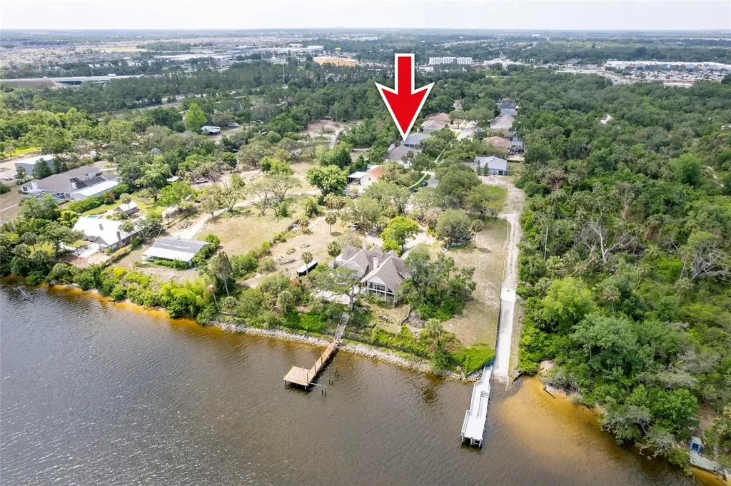 9908 Alafia River Lane Gibsonton FL 33534