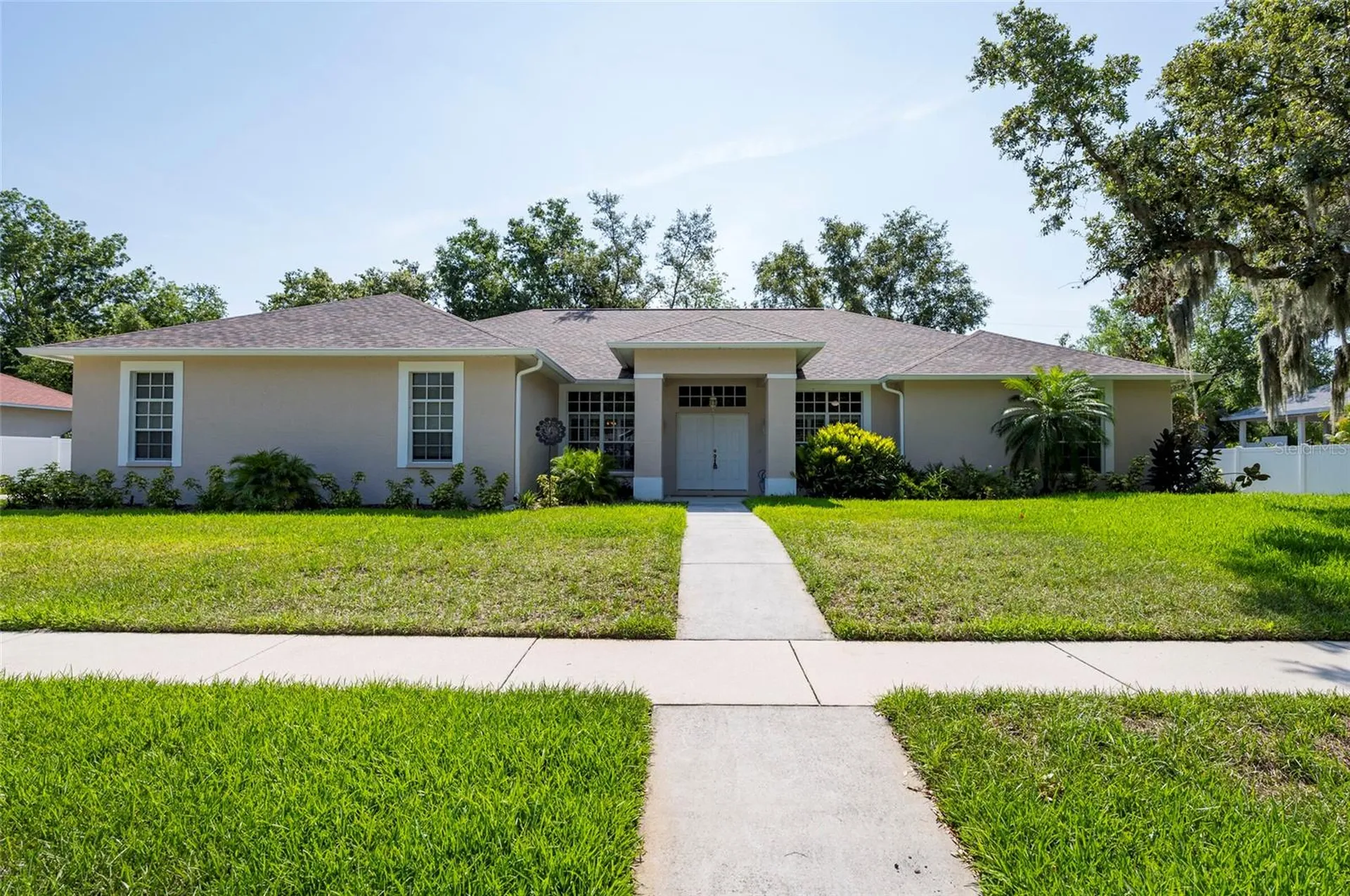 9908 Alafia River Lane Gibsonton FL 33534