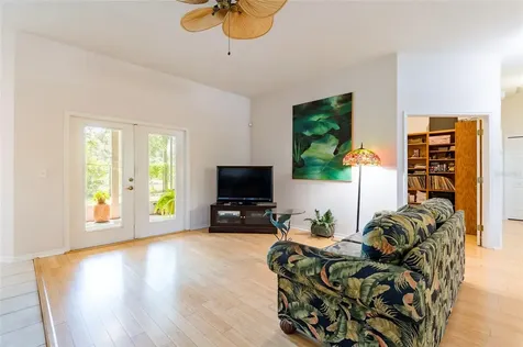 9908 Alafia River Lane Gibsonton FL 33534