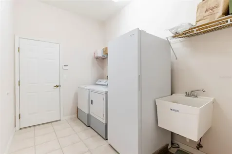 9908 Alafia River Lane Gibsonton FL 33534