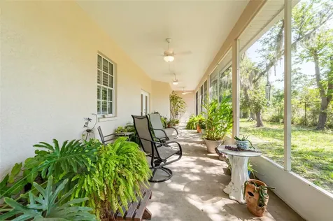 9908 Alafia River Lane Gibsonton FL 33534