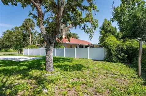 9908 Alafia River Lane Gibsonton FL 33534