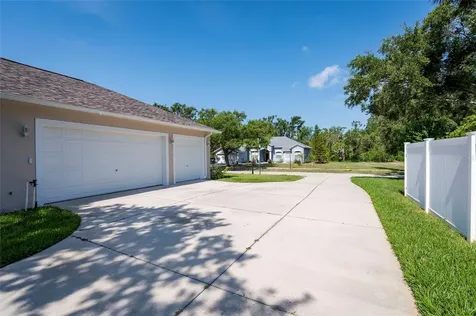 9908 Alafia River Lane Gibsonton FL 33534