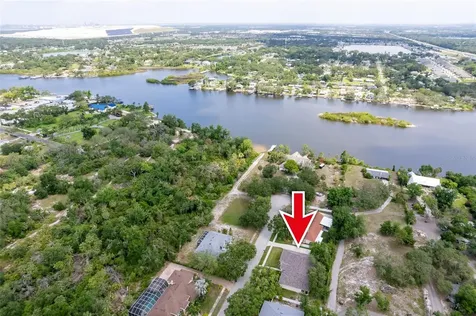 9908 Alafia River Lane Gibsonton FL 33534