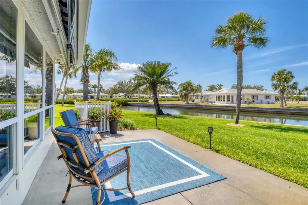 608 Fair Winds Drive Nokomis FL 34275