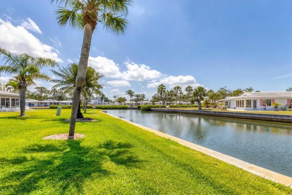 608 Fair Winds Drive Nokomis FL 34275