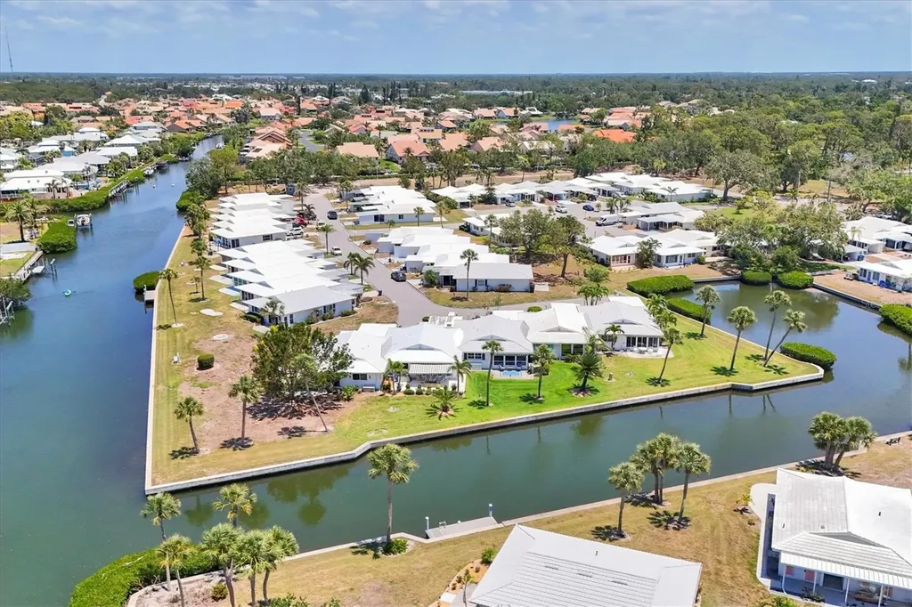 608 Fair Winds Drive Nokomis FL 34275