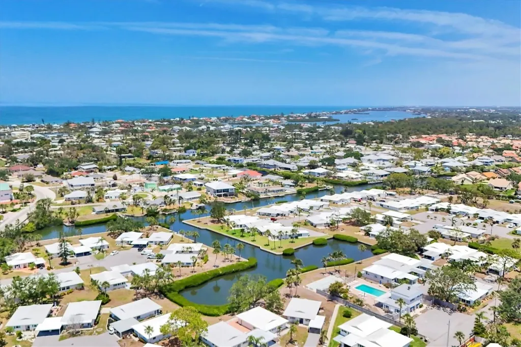 608 Fair Winds Drive Nokomis FL 34275