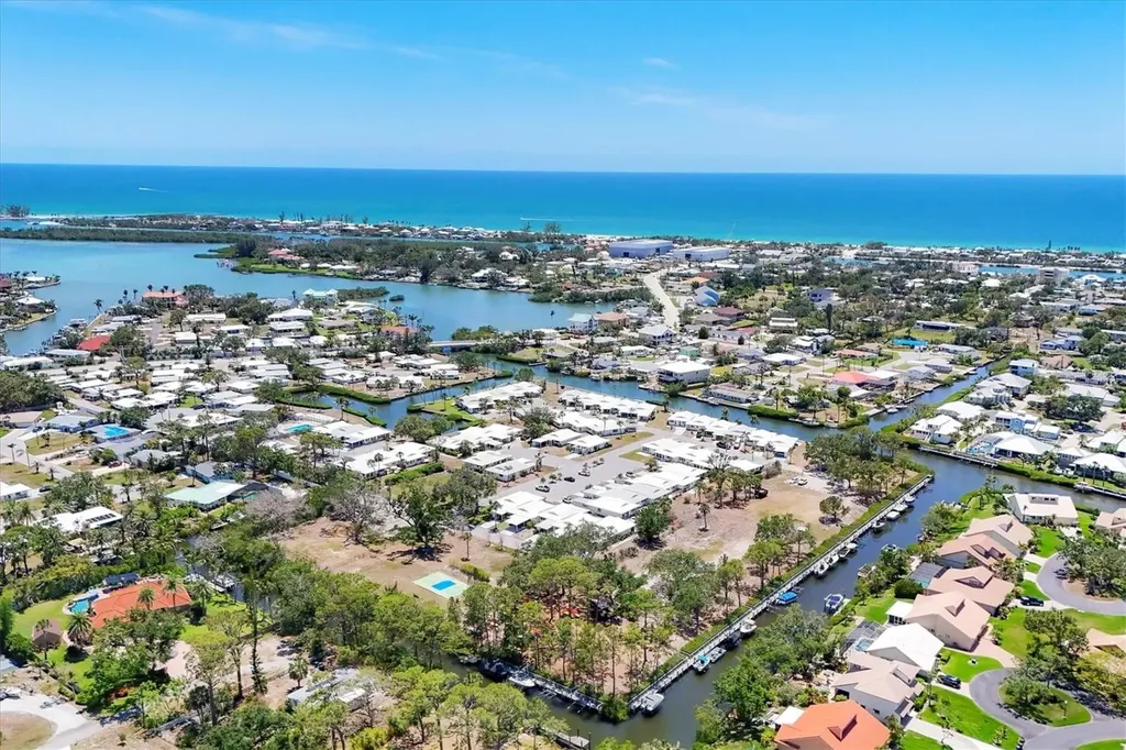 608 Fair Winds Drive Nokomis FL 34275