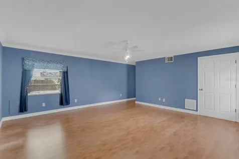 1739 Woodridge Drive Clearwater FL 33756