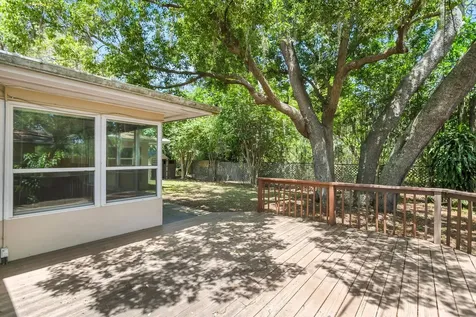 1739 Woodridge Drive Clearwater FL 33756