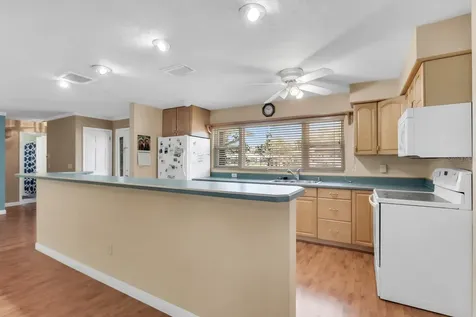 1739 Woodridge Drive Clearwater FL 33756