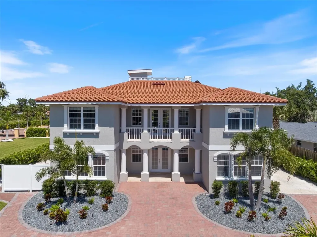 2322 Bayshore Road Nokomis FL 34275