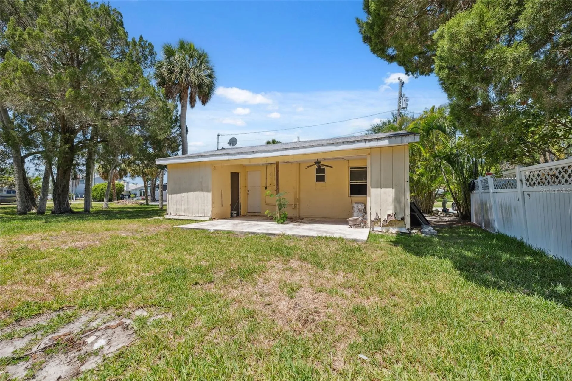 14220 Hendry Court Hudson FL 34667