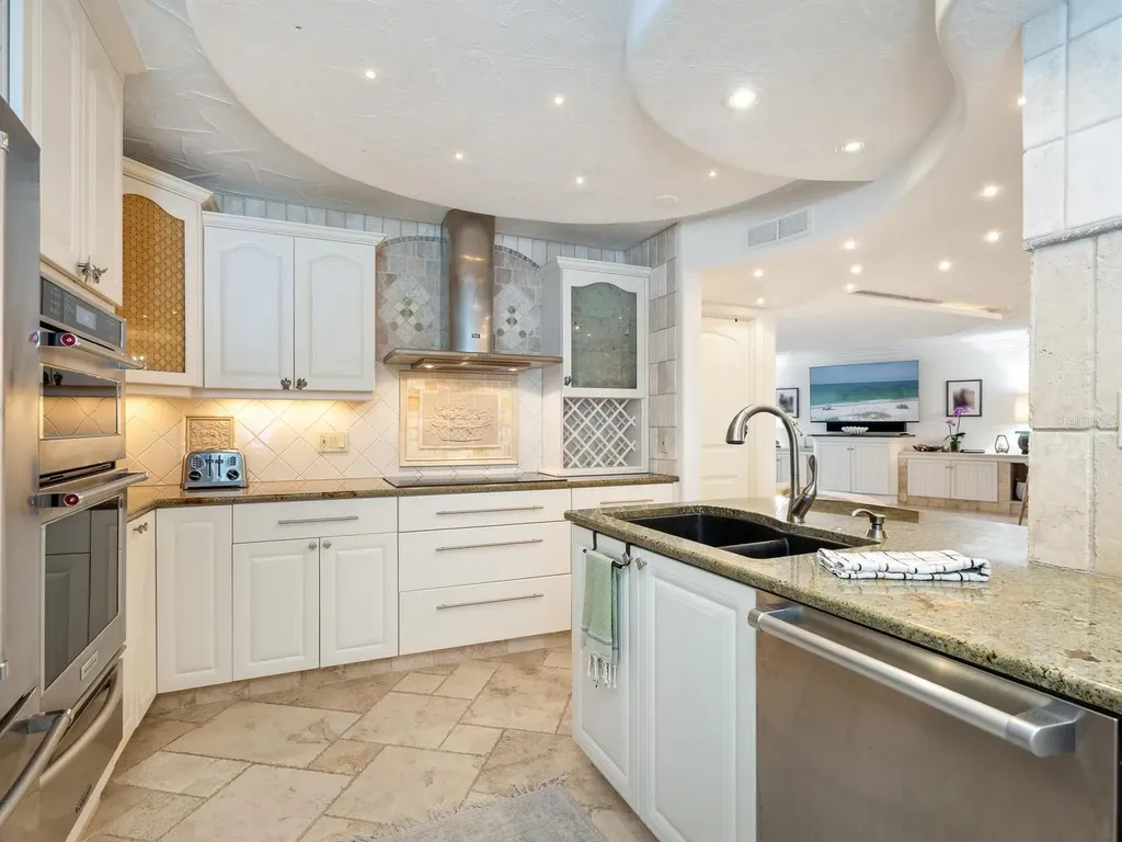 5880 Midnight Pass Road Sarasota FL 34242