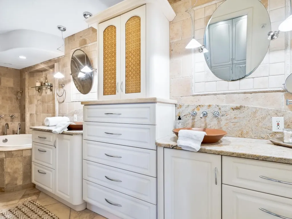 5880 Midnight Pass Road Sarasota FL 34242