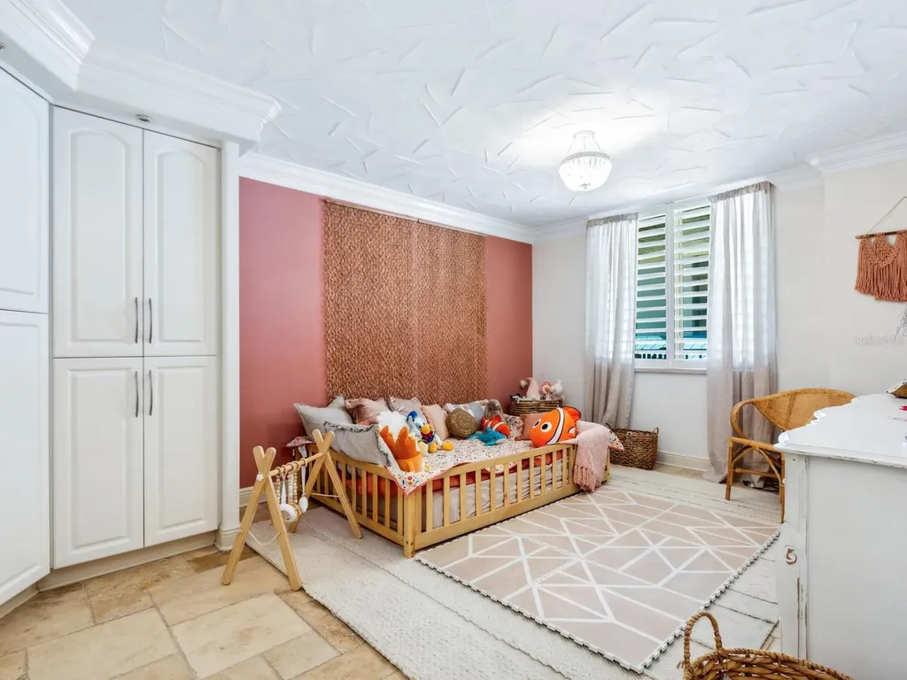 5880 Midnight Pass Road Sarasota FL 34242