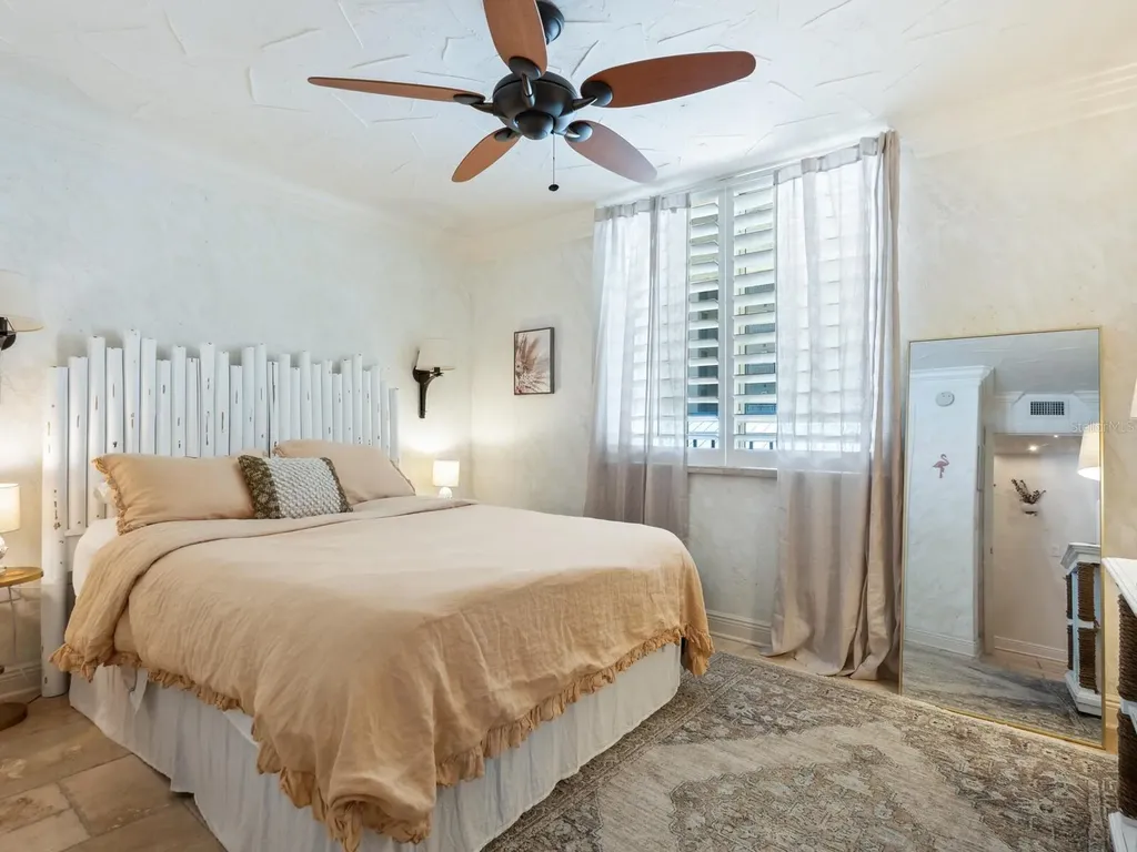 5880 Midnight Pass Road Sarasota FL 34242