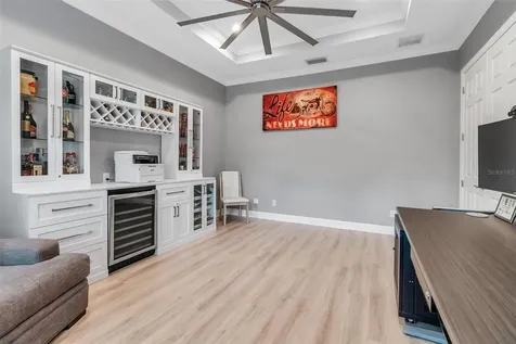 932 Mangrove Edge Court Bradenton FL 34208