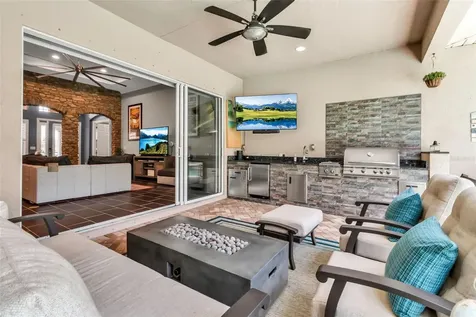 932 Mangrove Edge Court Bradenton FL 34208
