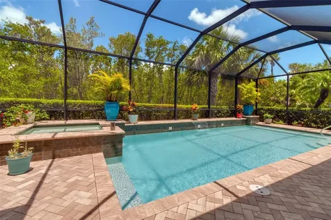 932 Mangrove Edge Court Bradenton FL 34208