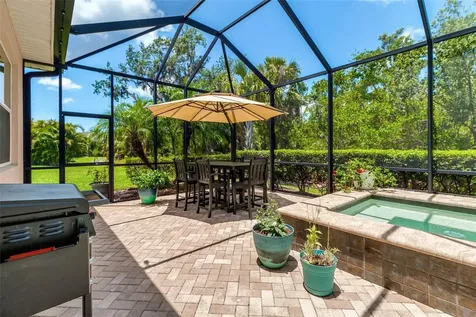 932 Mangrove Edge Court Bradenton FL 34208