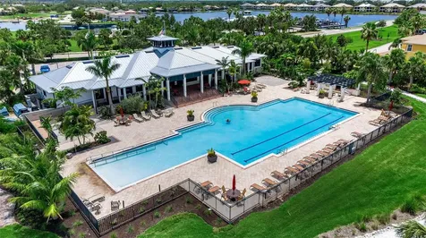 932 Mangrove Edge Court Bradenton FL 34208