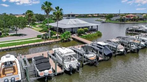 932 Mangrove Edge Court Bradenton FL 34208