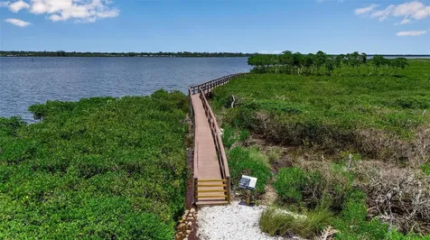932 Mangrove Edge Court Bradenton FL 34208